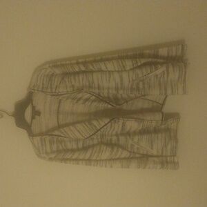 NWOT Pretty Style and Company sweater jacket